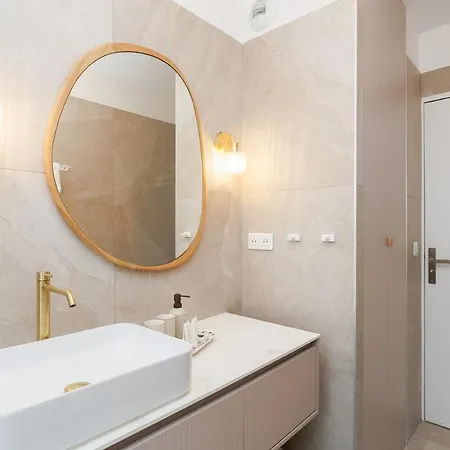 Le Paloma, High Standing, 3 Min Beach, Air Conditioning, 4 Prs *